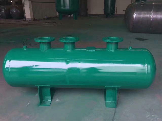1679991473376569.jpeg 宜章宜章宜章蒸汽分气缸1.jpeg